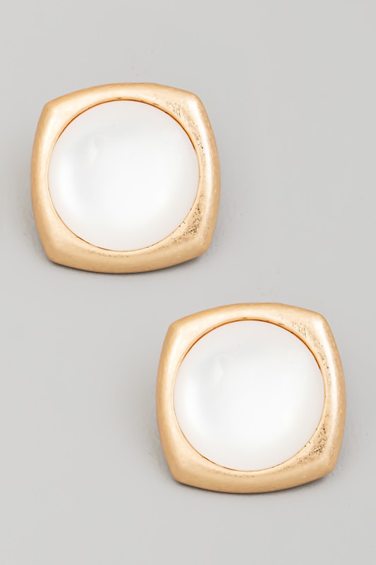 Round Ivory Earring